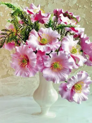 Цветочки в вазе