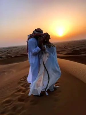 Влюбленные в пустыне