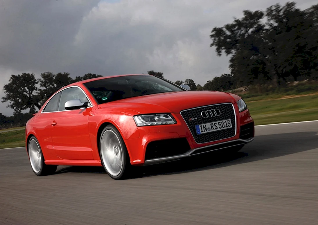 Audi rs5 Coupe 2011