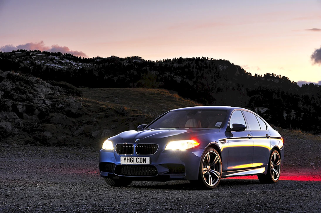 Car BMW m5