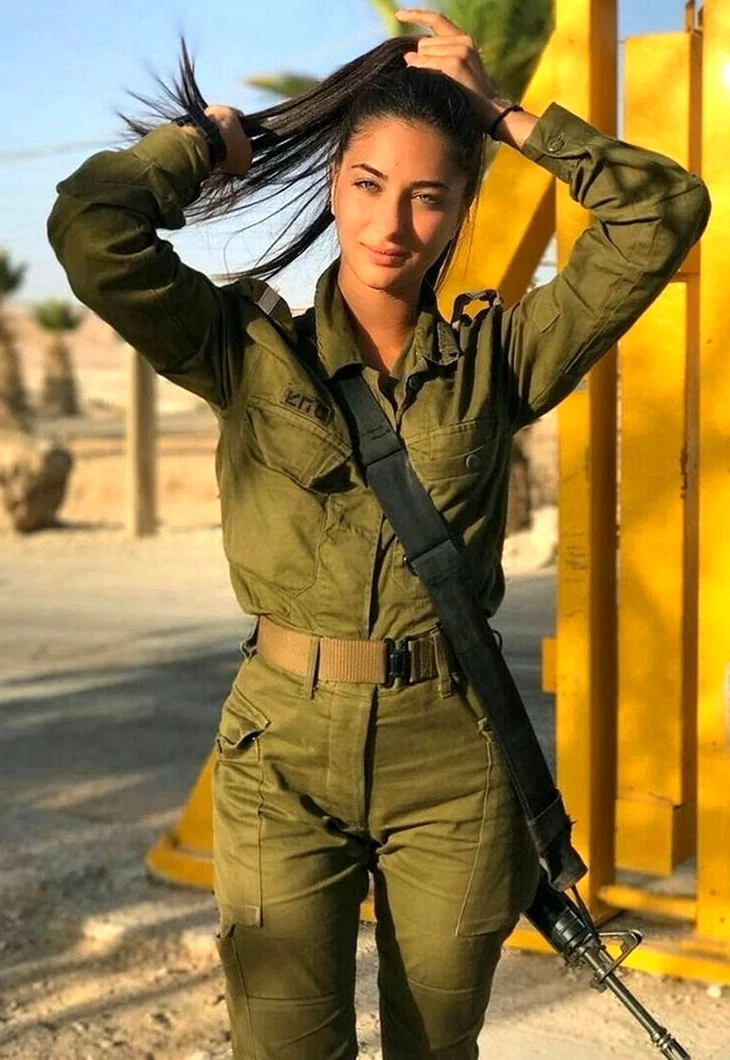 Галь Гадот в израильской армии