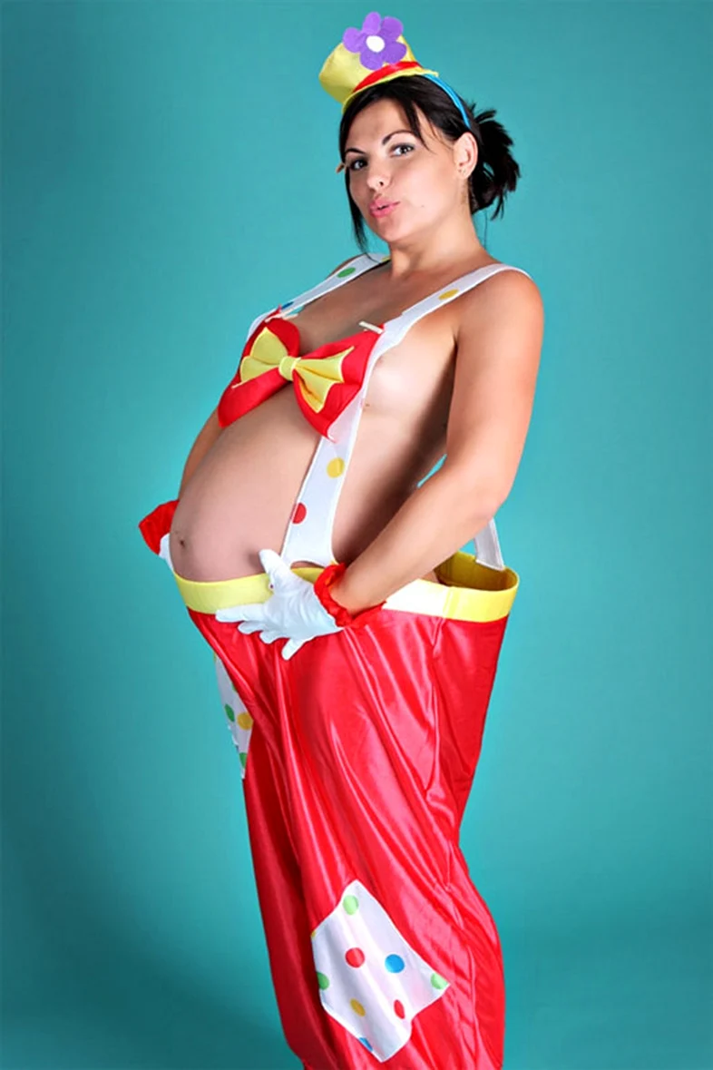 Необычные костюмы для беременных