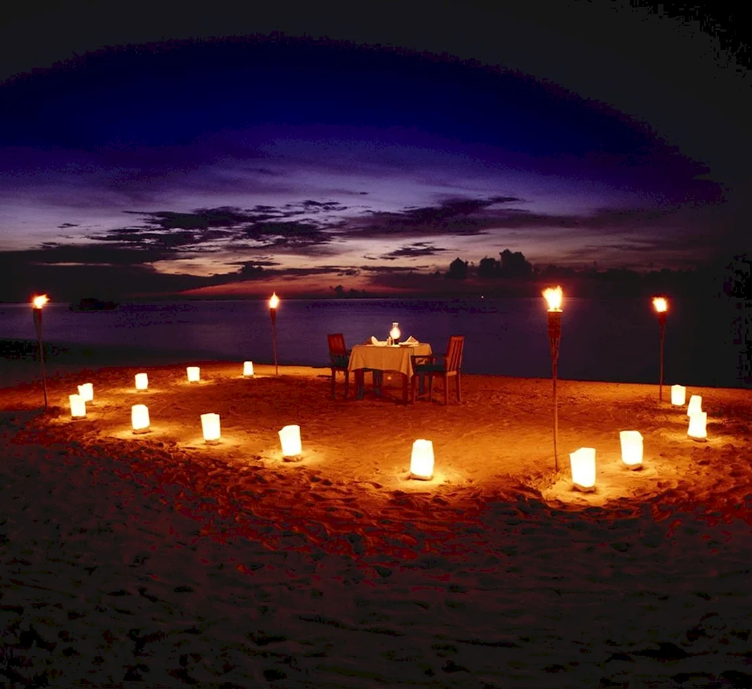 Ночной пляж романтика