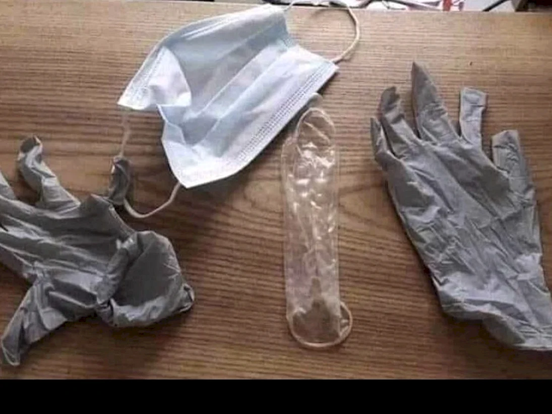 Перчатки презервативы припол