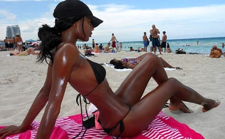 Пляжи Кубы девушки